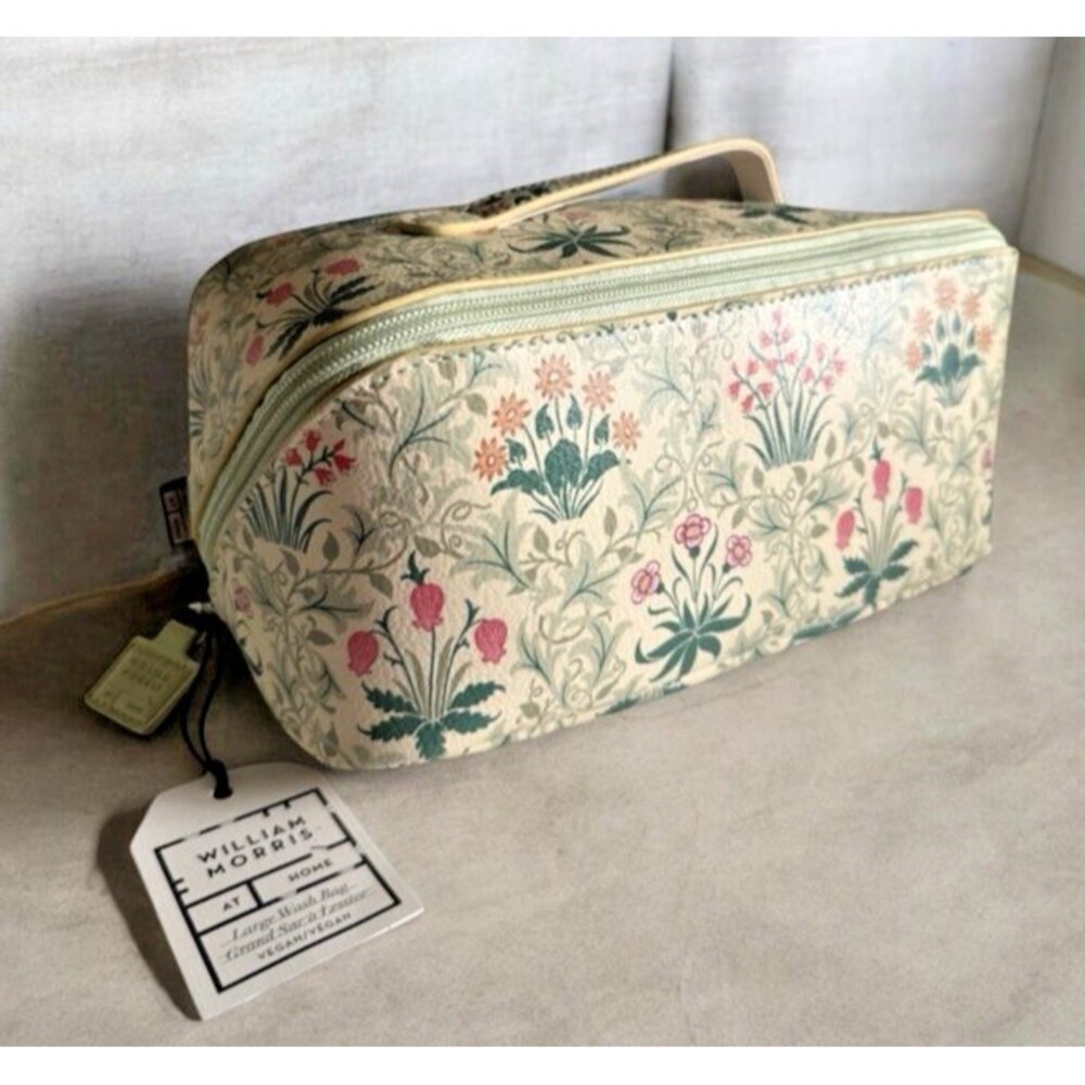William Morris Celandine Green Beauty Washbag Toiletry Make-Up Bag Travel Bag